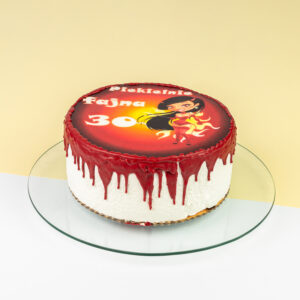 Torty urodzinowe. Tort urodzinowy biały z czerwoną polewą oraz napisem Piekielnie Fajna 30. Torty na zamówienie.